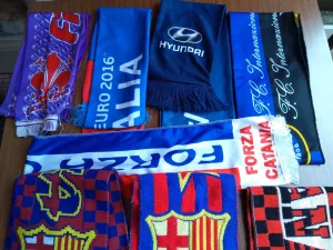 10 x Mixed  European Football /Soccer Sport Scarves Barcelona Bayern and Italian Clubs