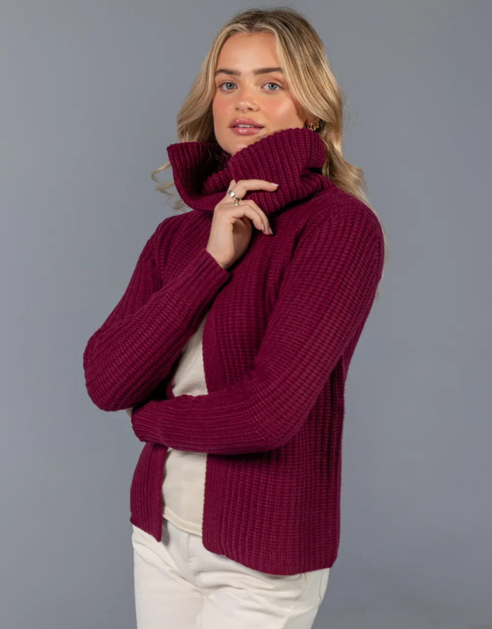 Bomber Cashmere Jacket in Merlot