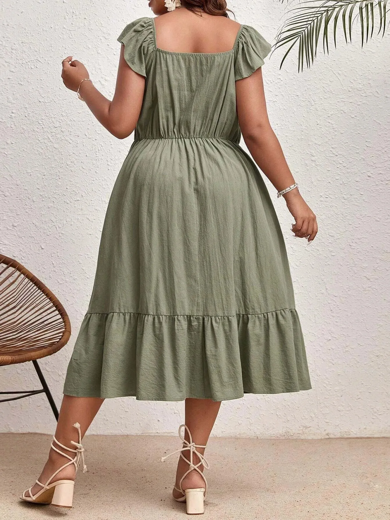 Elegant Summer Plus Size Dress - Sweetheart Neckline & Tie Cap Sleeves