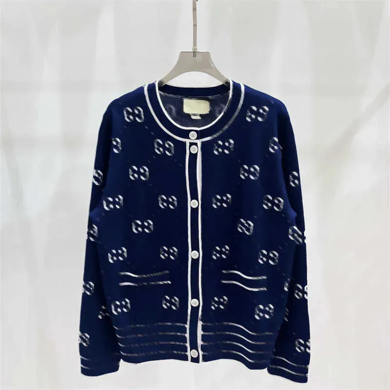 Fashionable Women Cardigan Sweaters Soft Cashmere Knit Tops Button Cardigans Design Green Striped Letter Decoration Fall Designer Personality Sweater