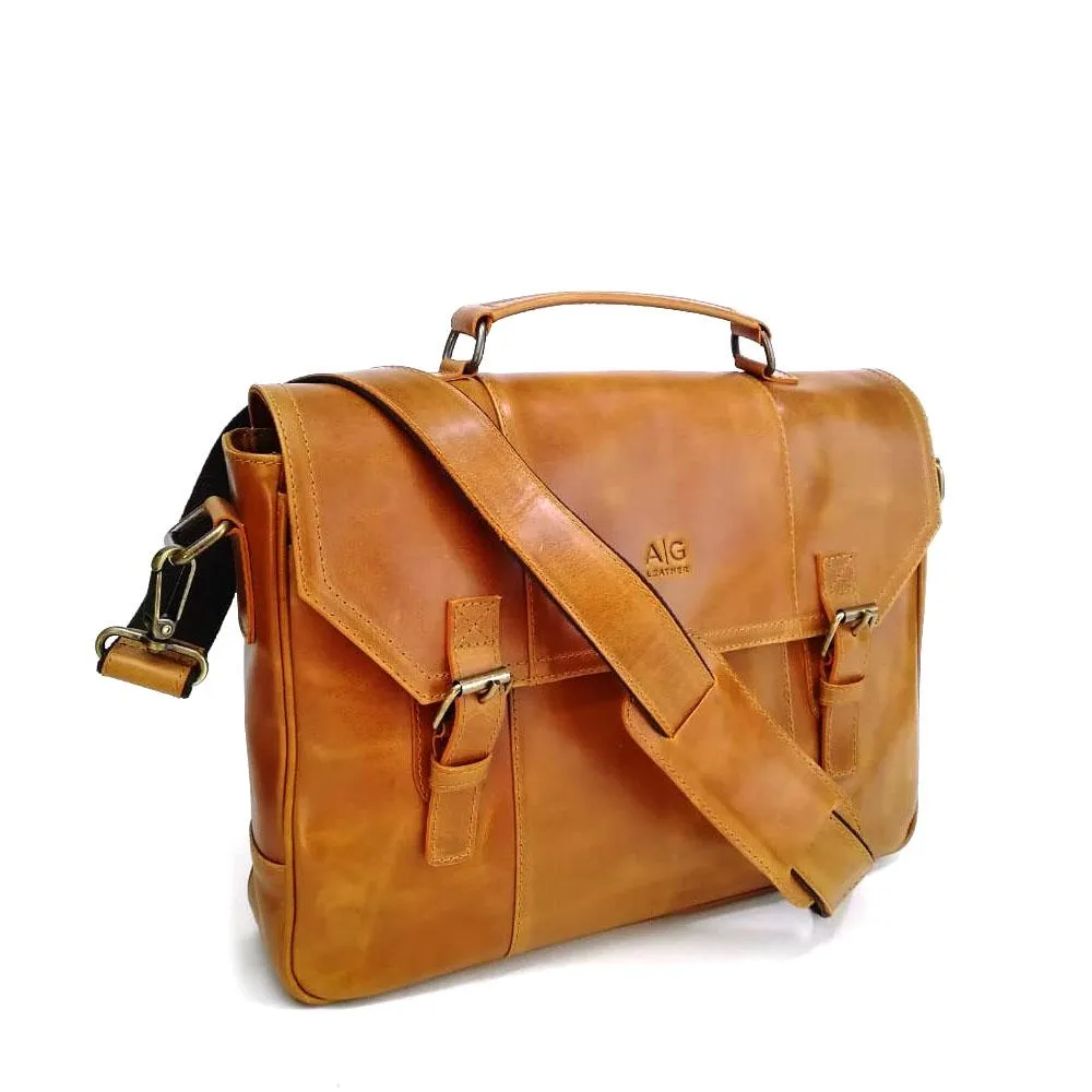 Nevada Messenger Bag in Cognac Leather