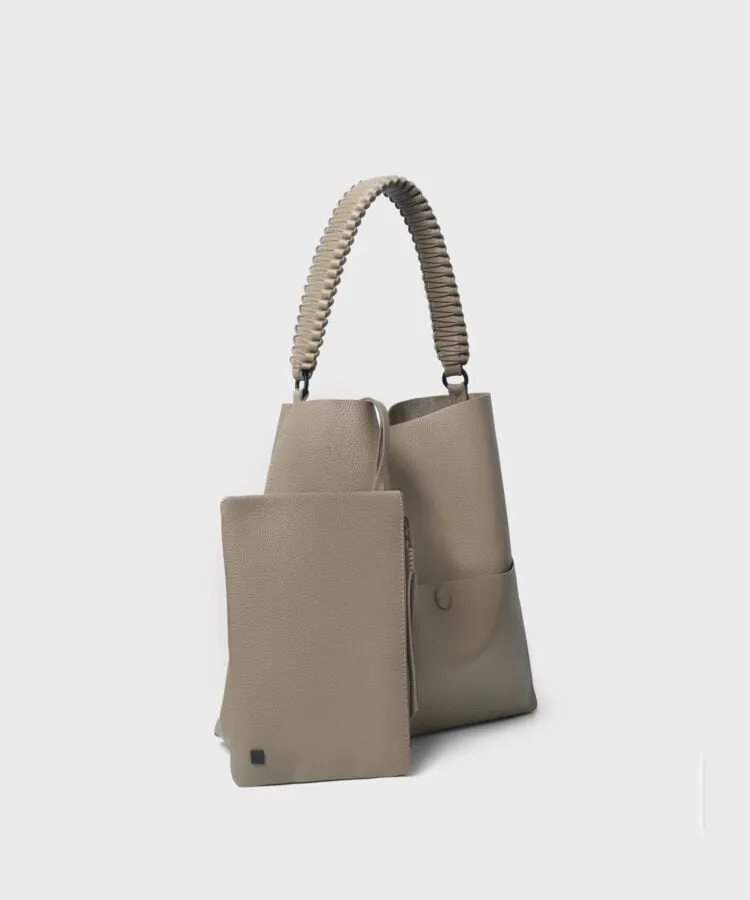 Slim M Tote Grained Leather Taupe