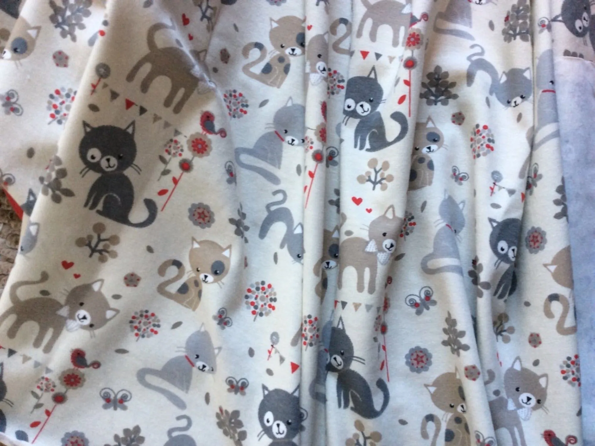 SMALL CATS Patterned  Stretch Jersey - Soft Jersey Fabric - 155 cm - 290gsm