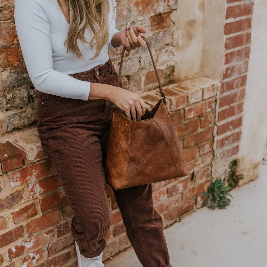 Walker Leather Shoulder Bag | Rustic Tan