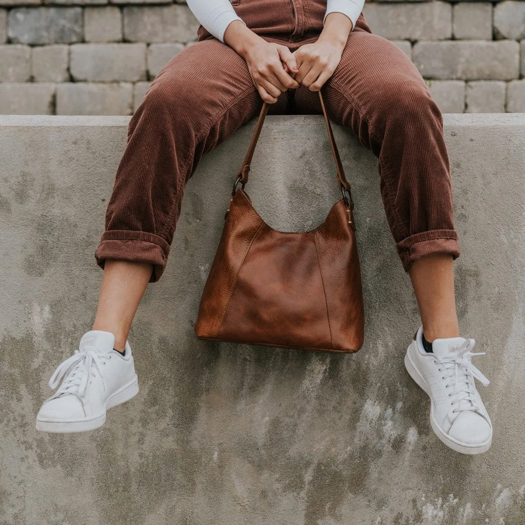 Walker Leather Shoulder Bag | Rustic Tan